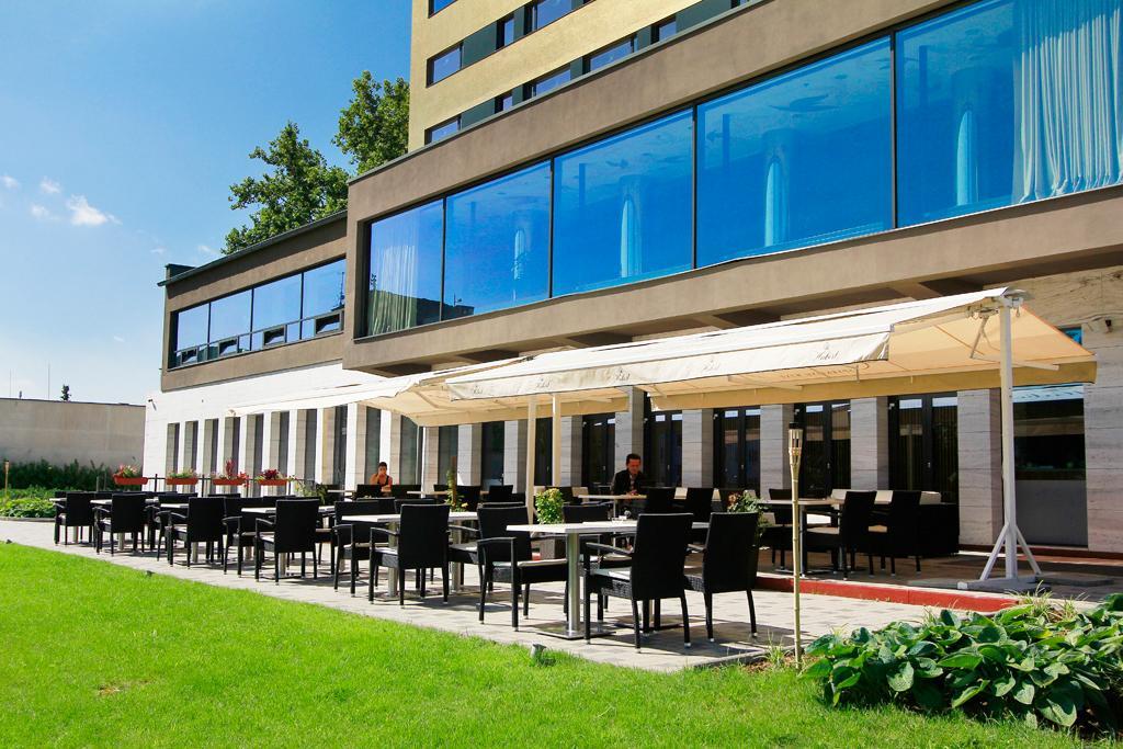 Hotel Yasmin קושיצה מראה חיצוני תמונה